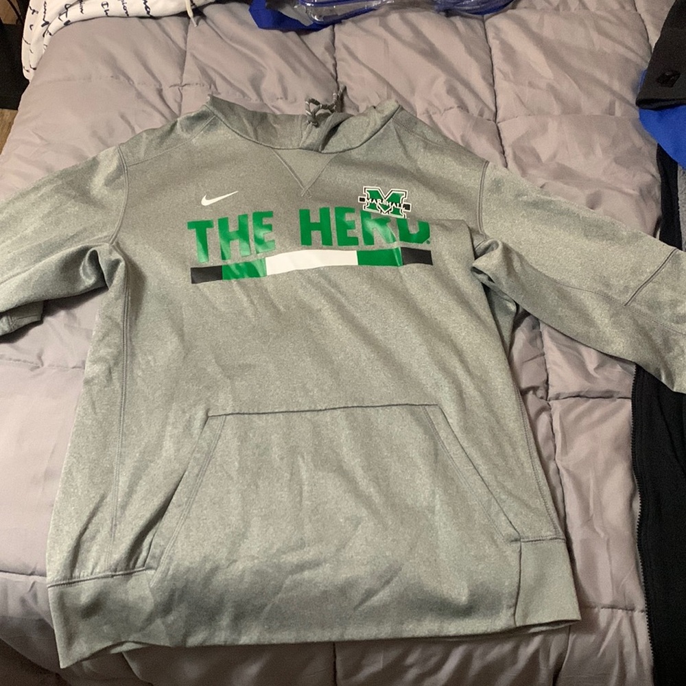 Marshall Thundering Herd, Large Nike Dri Fit hoodie